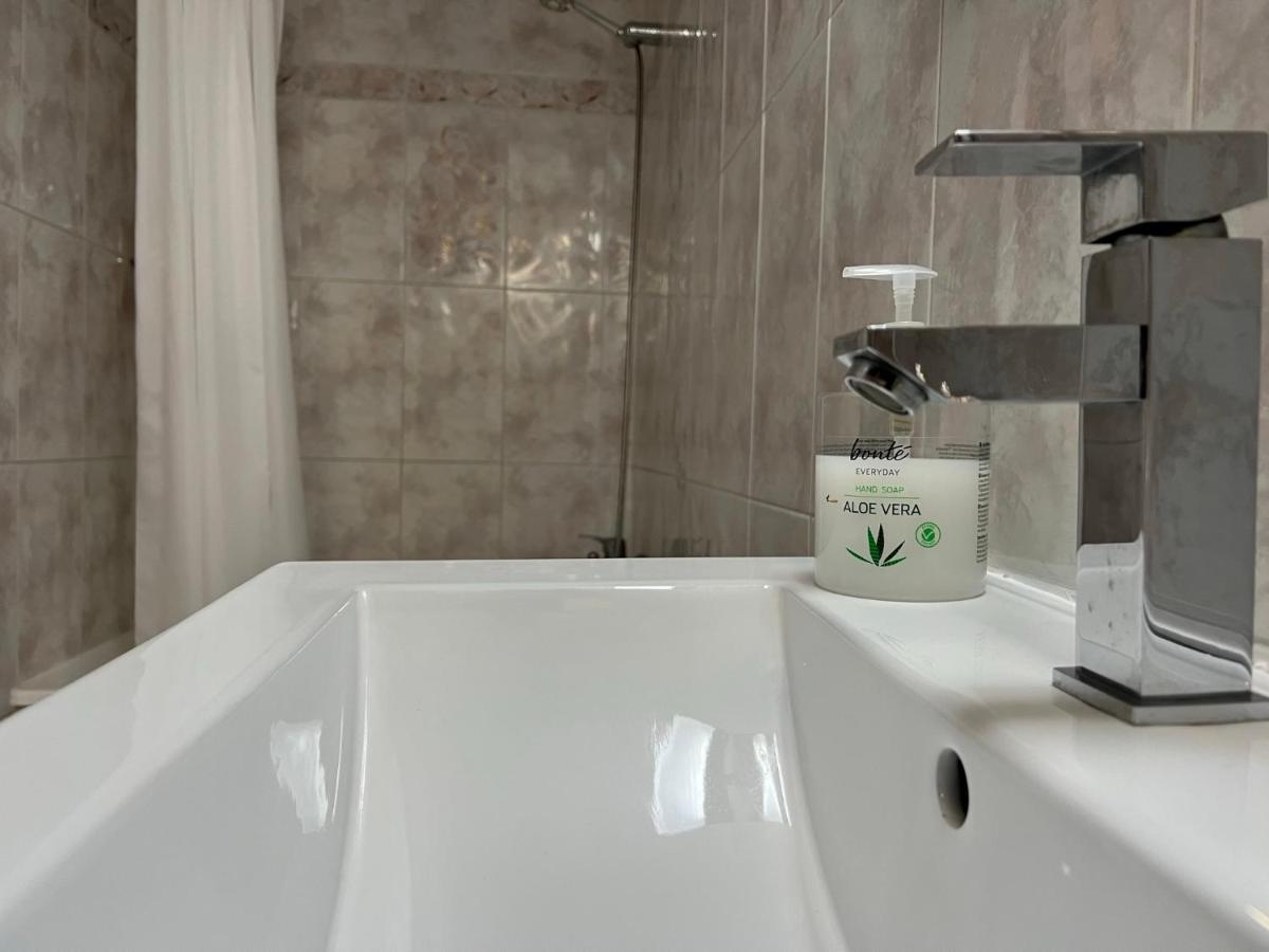 Apartamento Los Califas A 100M De La Catedral Apartment Kordoba Bagian luar foto